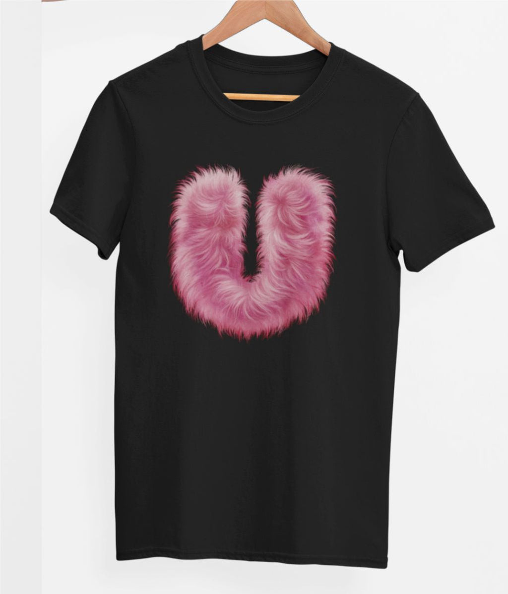 Schwarzes UNISEX T-Shirt "U Buchstabe"