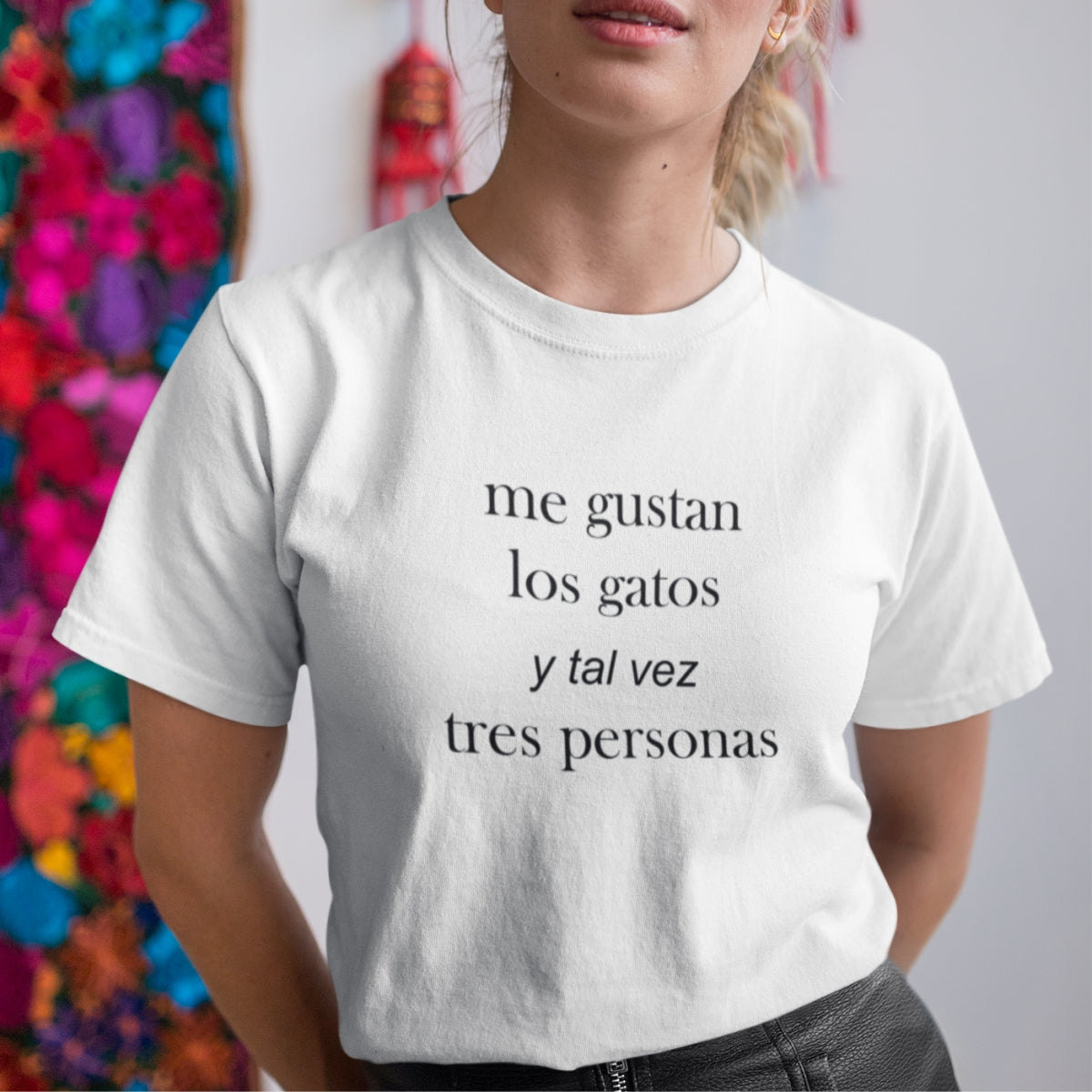 White Unisex T-shirt Me gustan los gatos