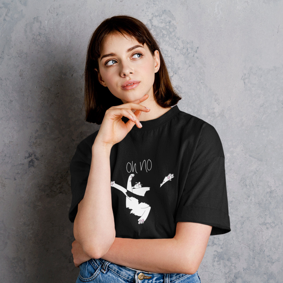 Black T-shirt Oh no