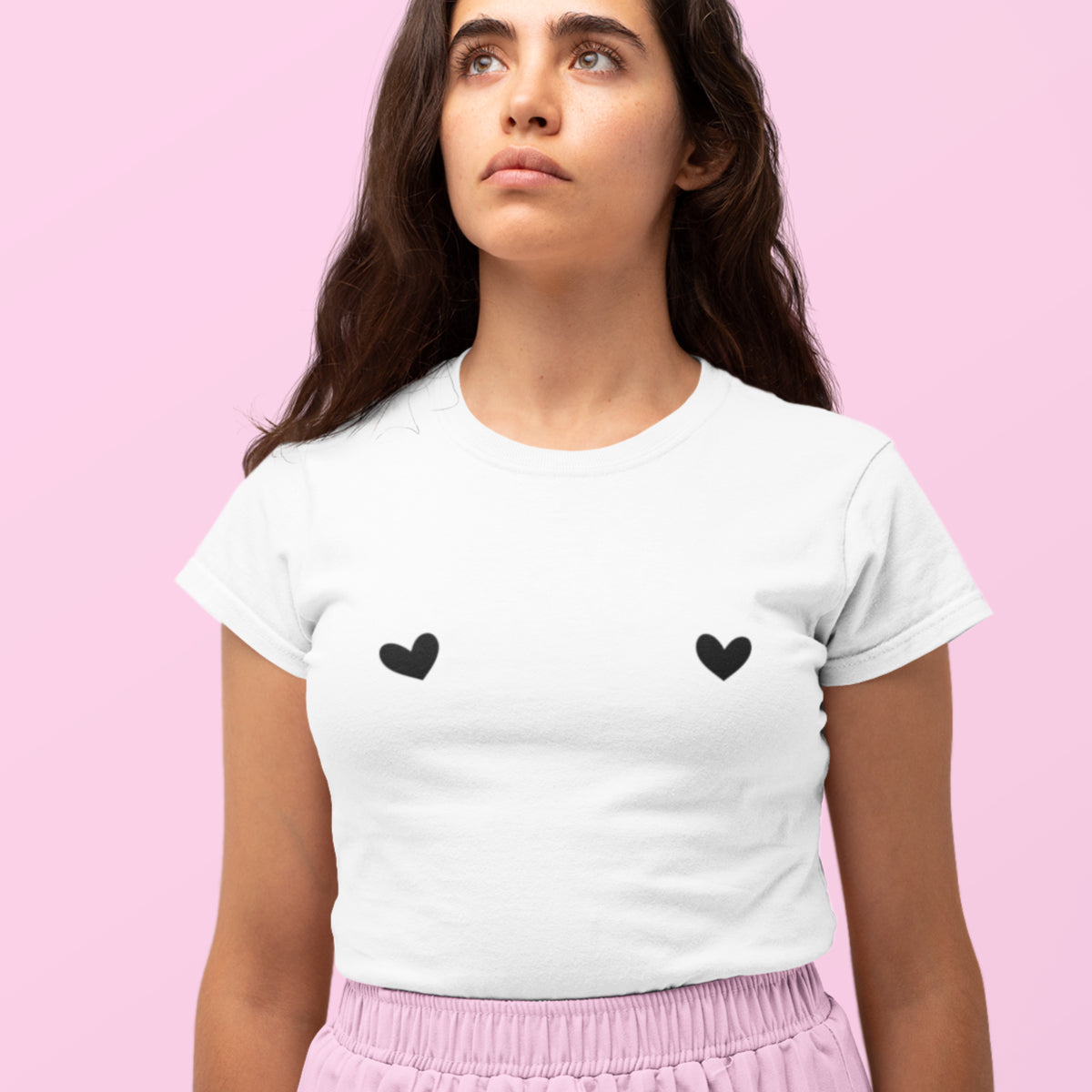 Weißes T-Shirt „Herzen“